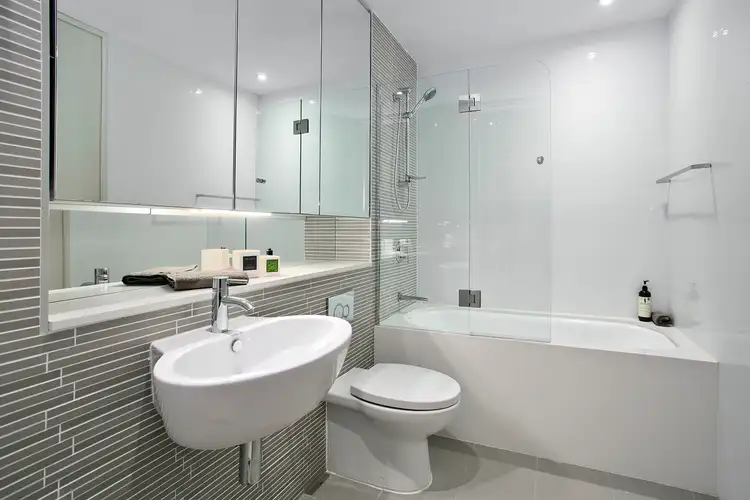 Fifth view of Homely unit listing, 305/28 The Corso, Manly NSW 2095