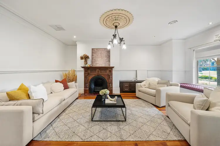 Fourth view of Homely house listing, 18 Sovereign Way, Hillside VIC 3037