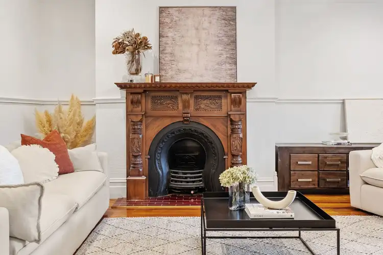 Fifth view of Homely house listing, 18 Sovereign Way, Hillside VIC 3037