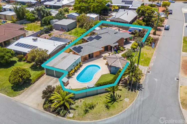 Second view of Homely house listing, 21 Baudin Way, Singleton WA 6175