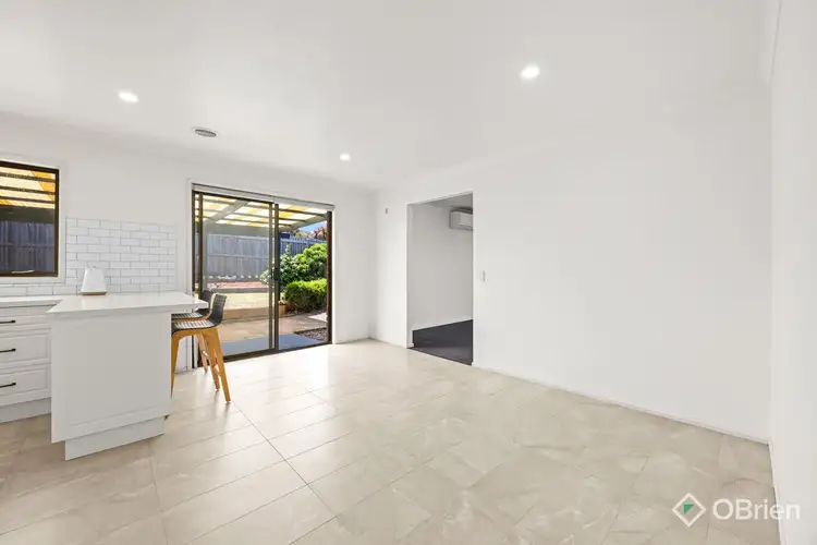 Second view of Homely house listing, 32 Amber Crescent, Narre Warren VIC 3805