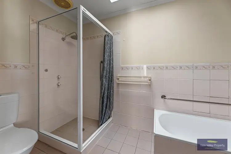 Seventh view of Homely unit listing, 11/1 Mount Street, Yass NSW 2582