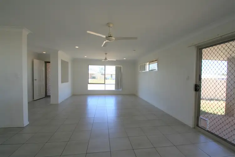 Fifth view of Homely house listing, 10 Lakeside Drive, Emerald QLD 4720