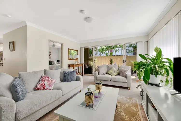 2/4-8 Seaview Avenue, Newport NSW 2106