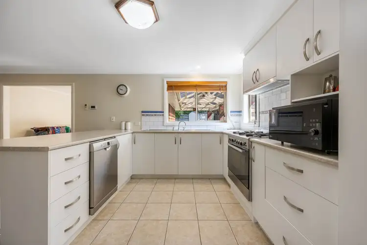 Fifth view of Homely house listing, 58 Heatherbrae Crescent, Sunbury VIC 3429