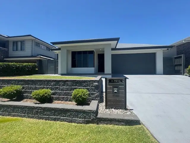 16 Meya Crescent, Fletcher NSW 2287
