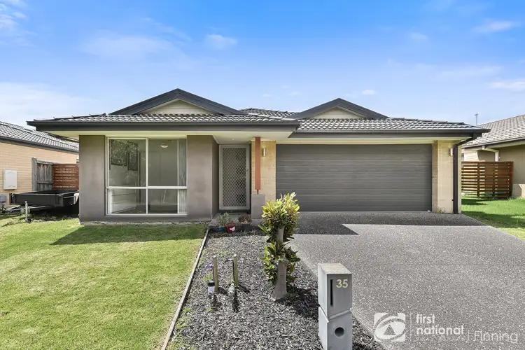 35 Campaspe Street, Clyde North VIC 3978