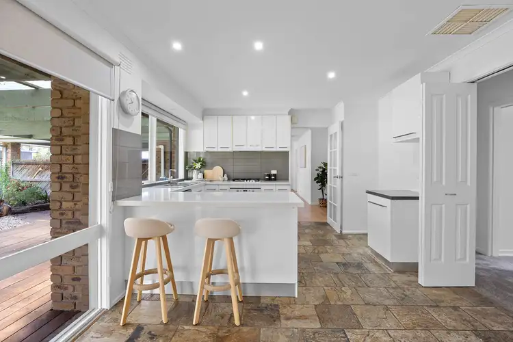 Sixth view of Homely house listing, 10 Carnarvon Court, Sunbury VIC 3429