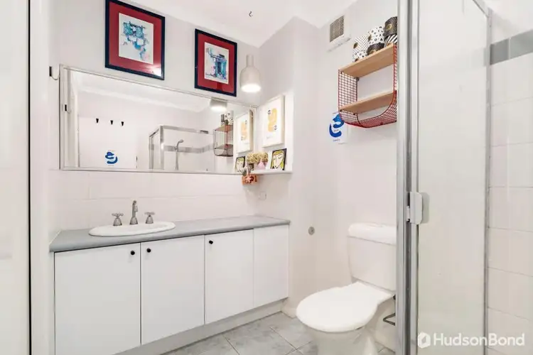 Fifth view of Homely unit listing, 17/1 Bellevue Avenue, Doncaster East VIC 3109