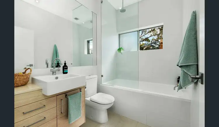 Sixth view of Homely apartment listing, 8/38 The Crescent, Dee Why NSW 2099