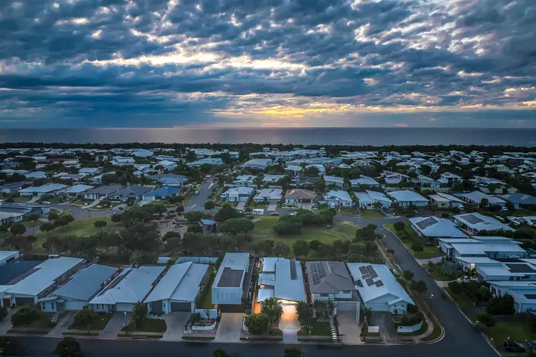 6 Central Park Lane, Casuarina NSW 2487