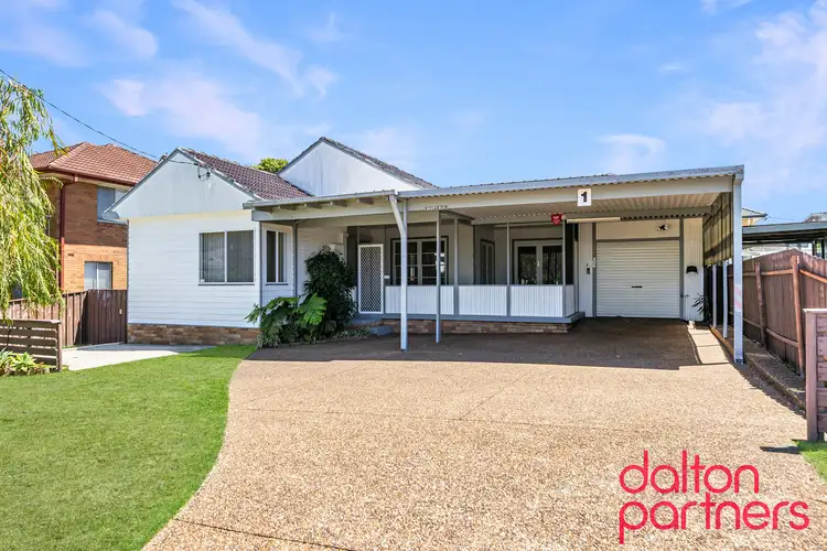 1 Haddon Crescent, Marks Point NSW 2280