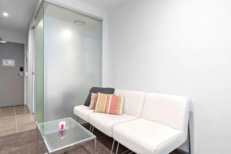 Third view of Homely studio listing, 811/181 A'beckett Street, Melbourne VIC 3000