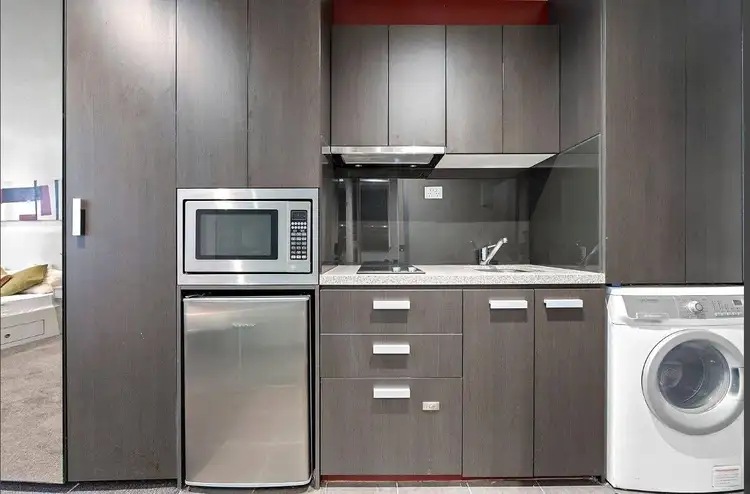 Fourth view of Homely studio listing, 811/181 A'beckett Street, Melbourne VIC 3000