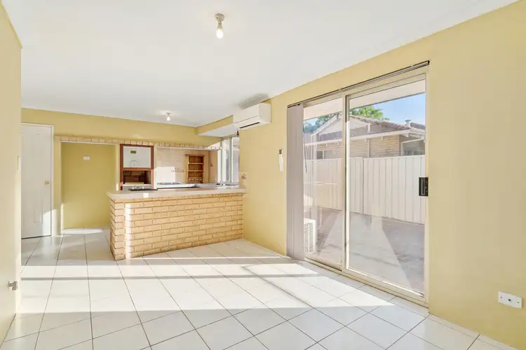 Fifth view of Homely house listing, 2/228 Hale Road, Forrestfield WA 6058