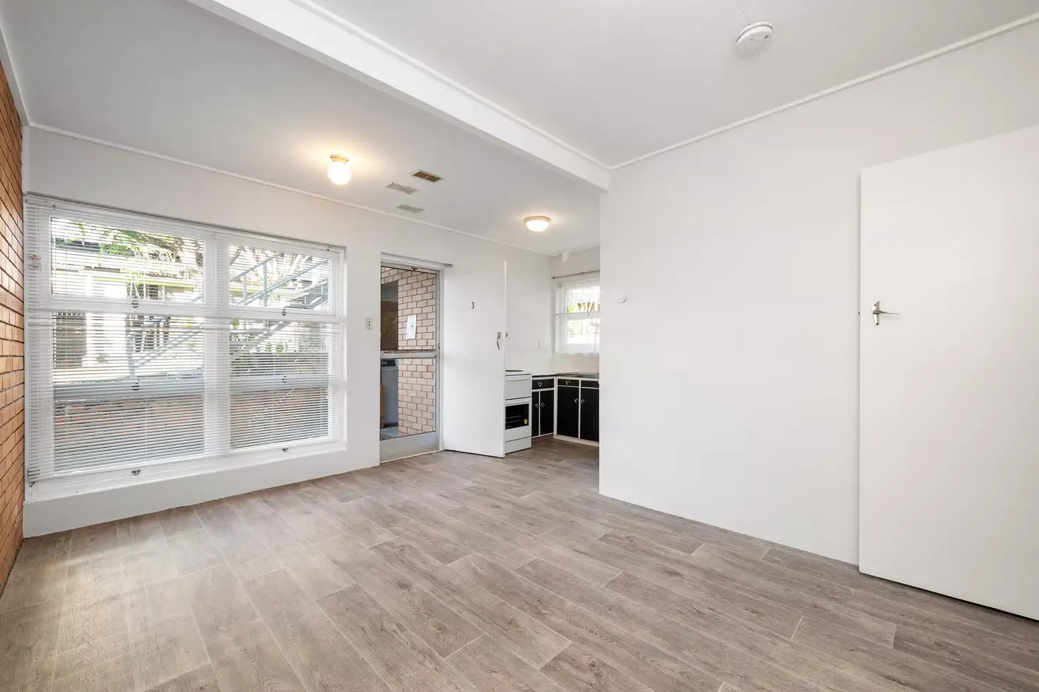 Main view of Homely unit listing, 3/532 Logan Road, Greenslopes QLD 4120