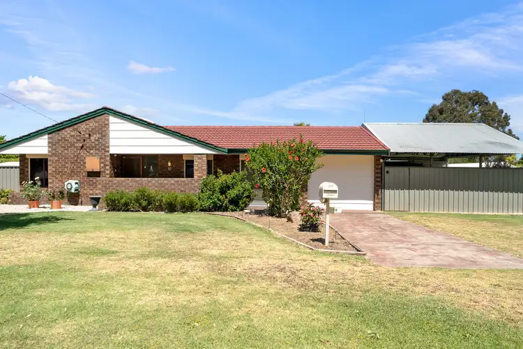 10 Burrell Street, Byford WA 6122