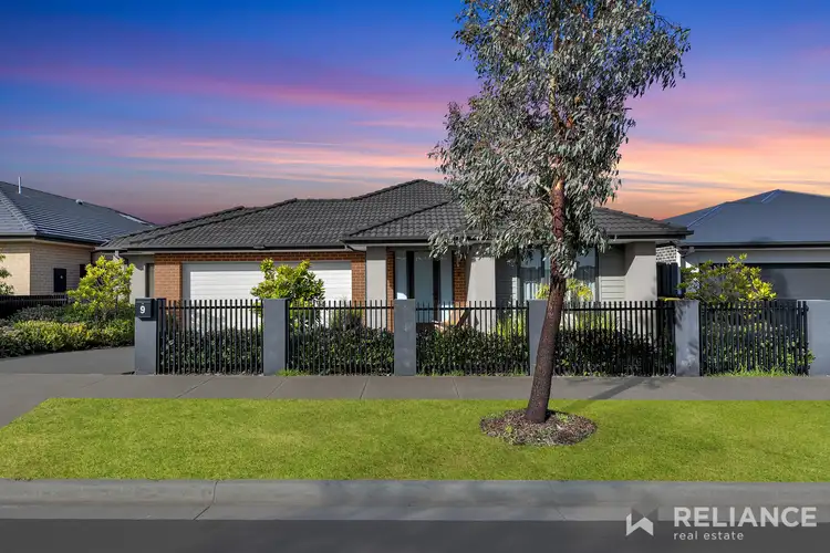 9 President Road, Sunbury VIC 3429