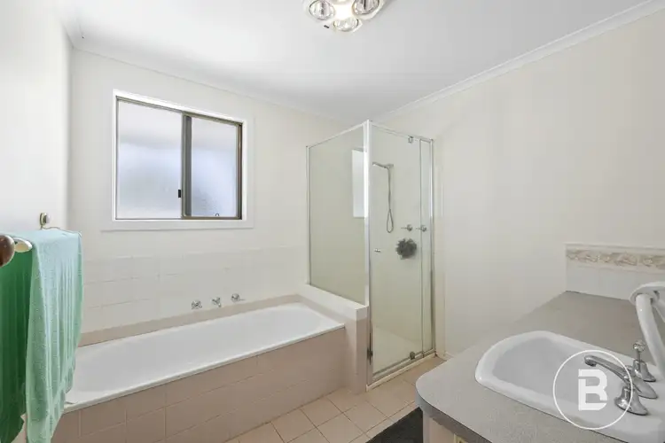 Sixth view of Homely house listing, 1 Massimo Court, Maryborough VIC 3465