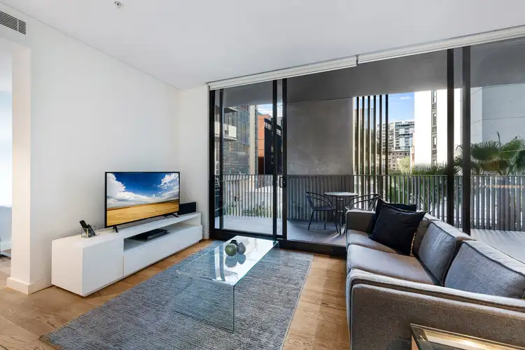 215/88 Church Street