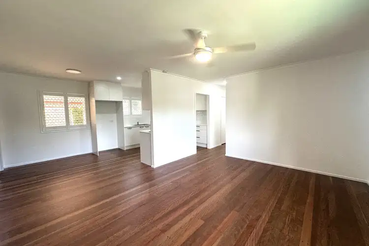 Third view of Homely house listing, 5 The Glade, Labrador QLD 4215