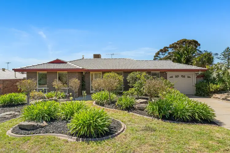 4 California Avenue, Hallett Cove SA 5158