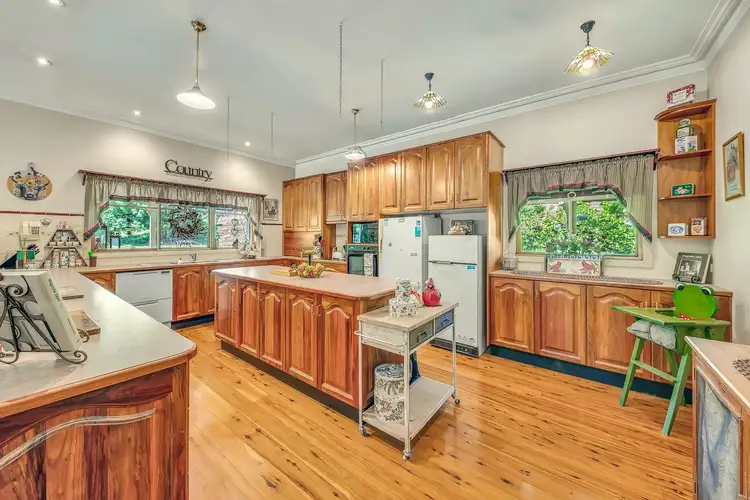 Sixth view of Homely house listing, 5 Alexandra Court, Bright VIC 3741