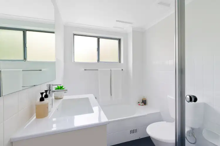 Fifth view of Homely unit listing, 5/3 Robert Street, Artarmon NSW 2064