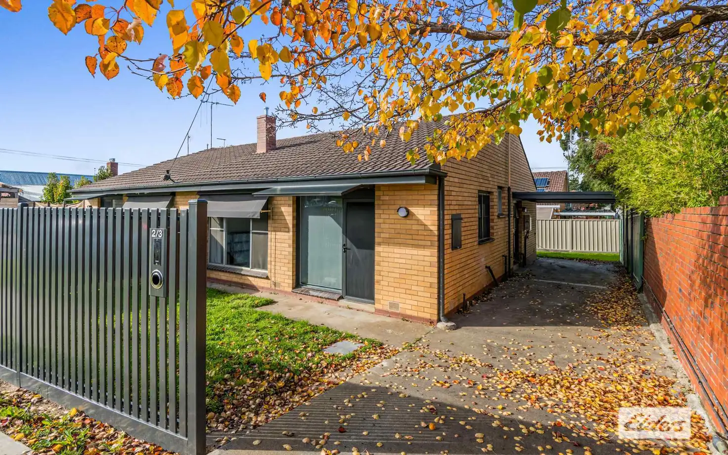 Main view of Homely unit listing, 2/3 Gladstone Street, Quarry Hill VIC 3550