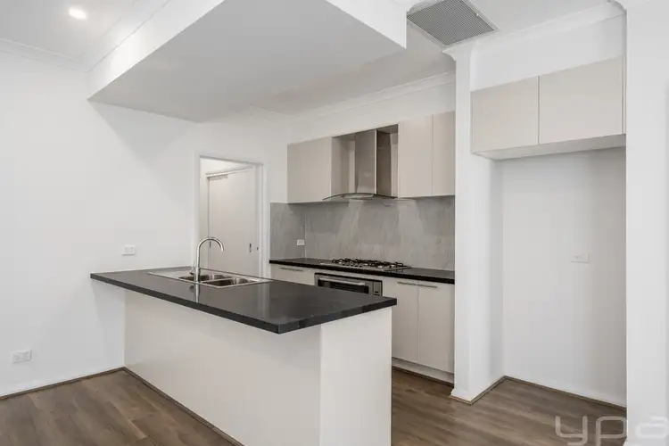 Second view of Homely house listing, 121 Bingham Crescent, Thornhill Park VIC 3335