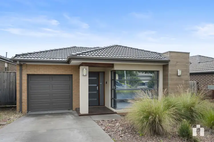 5 Windermere Parade, Doreen VIC 3754