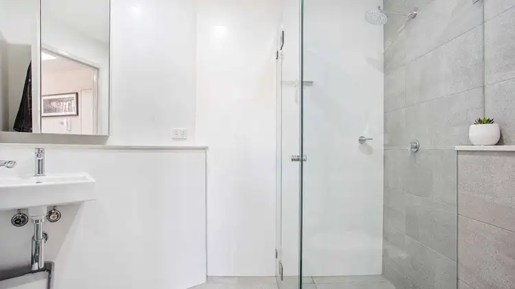 Fifth view of Homely studio listing, 201B/23 Roger Street, Brookvale NSW 2100