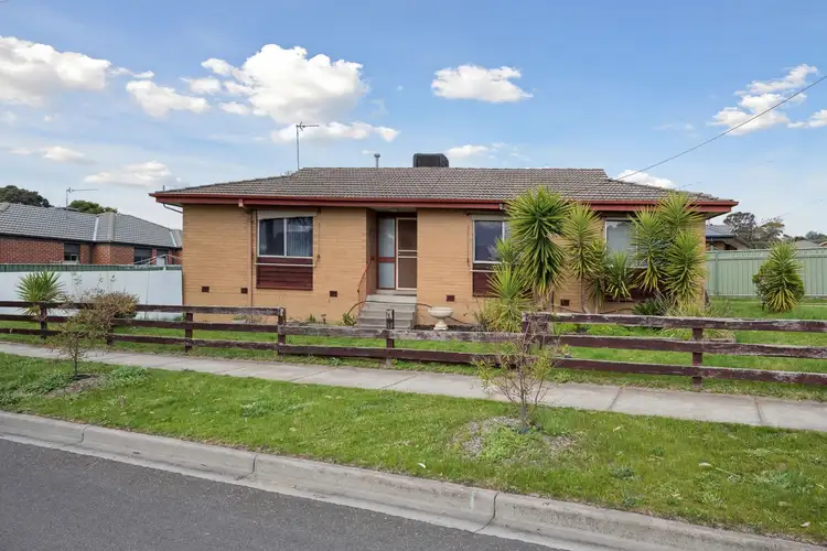 30 Derwent Drive, Long Gully VIC 3550