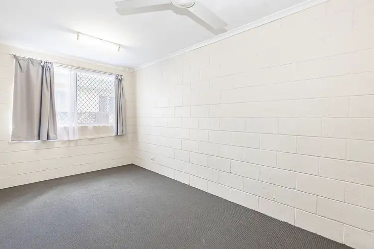 Fourth view of Homely unit listing, 4/15 Illuka Street, Currajong QLD 4812