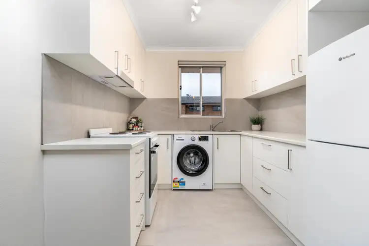 Fifth view of Homely apartment listing, 4/6 Chermside Street, Deakin ACT 2600