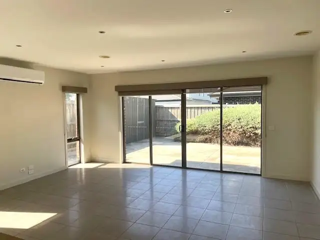 Fourth view of Homely house listing, 1/8 Jardine Drive, Fraser Rise VIC 3336