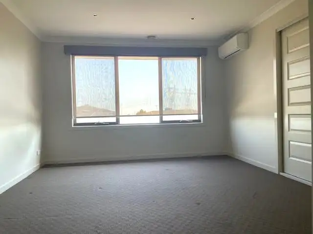 Fifth view of Homely house listing, 1/8 Jardine Drive, Fraser Rise VIC 3336