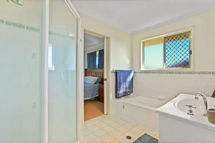 Fifth view of Homely house listing, 9 Buckingham Court, Telina QLD 4680