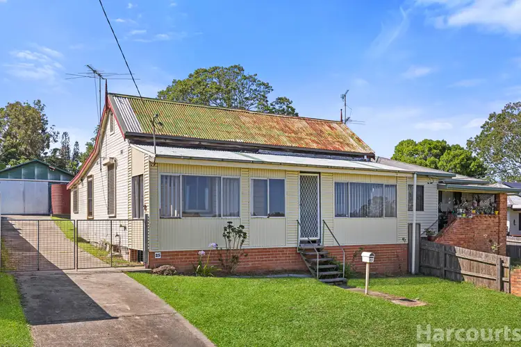 25 Tabrett Street, West Kempsey NSW 2440