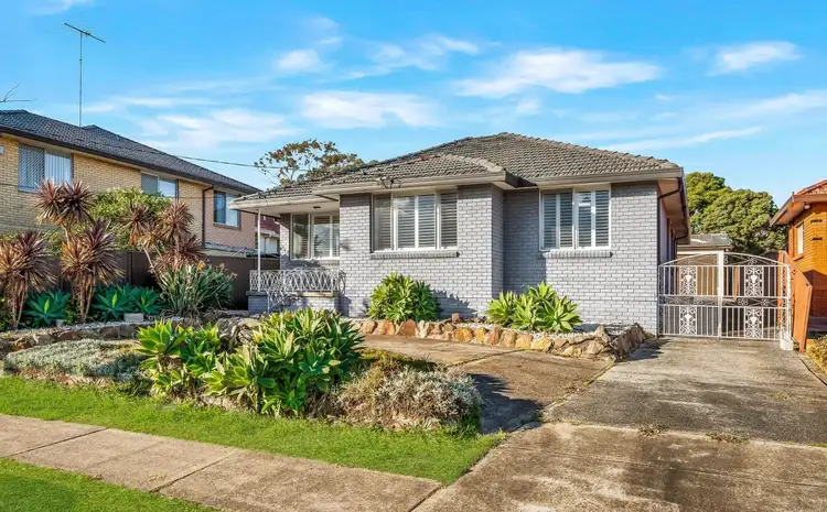 4 Graham Street, Greystanes NSW 2145