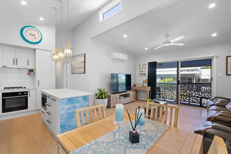 Fifth view of Homely villa listing, 670/21 Red Head Road, Red Head NSW 2430