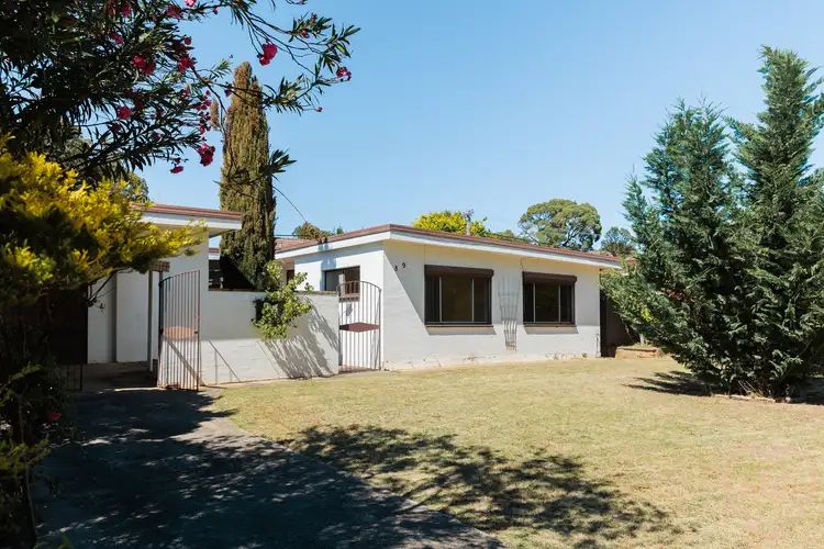 89 Fullagar Crescent