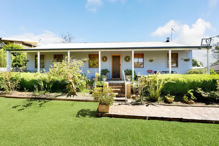 30 Ligar Street, Hill Top NSW 2575