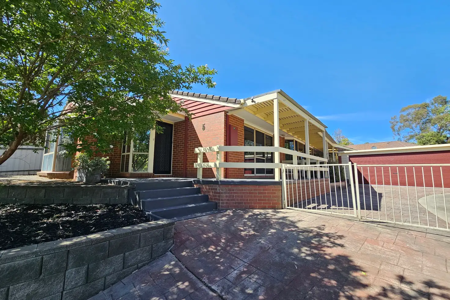 Main view of Homely house listing, 5 Phefley Court, Wodonga VIC 3690