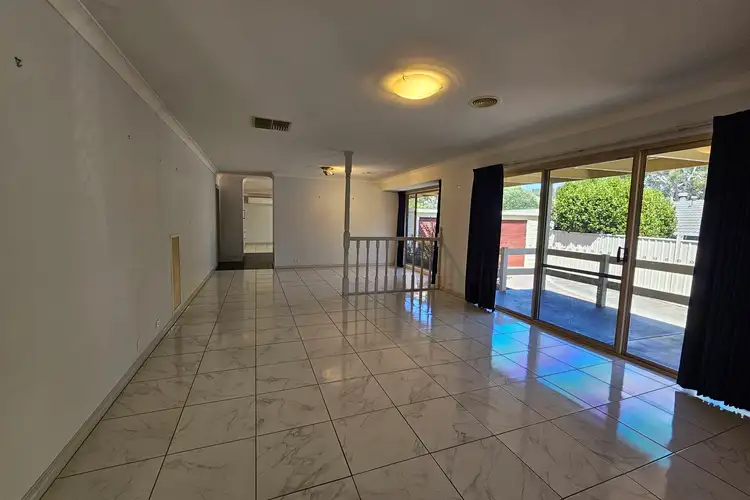 Fourth view of Homely house listing, 5 Phefley Court, Wodonga VIC 3690