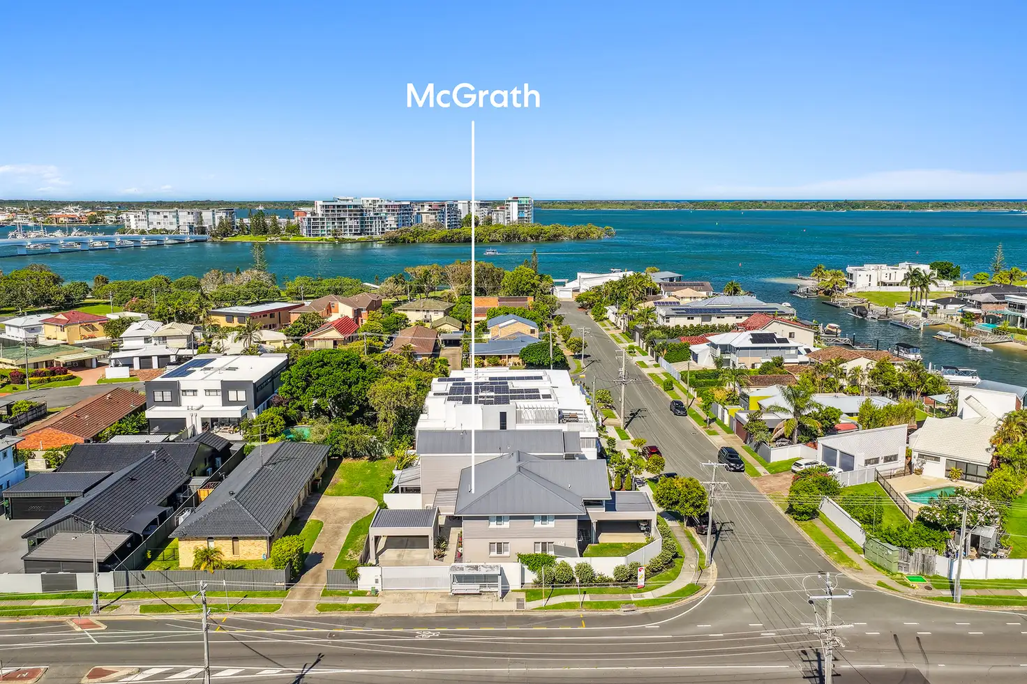 Main view of Homely townhouse listing, 391 Bayview Street, Hollywell QLD 4216