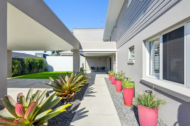 Third view of Homely townhouse listing, 391 Bayview Street, Hollywell QLD 4216