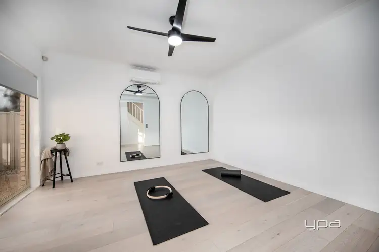 Fourth view of Homely house listing, 15 Cotteridge Place, Caroline Springs VIC 3023