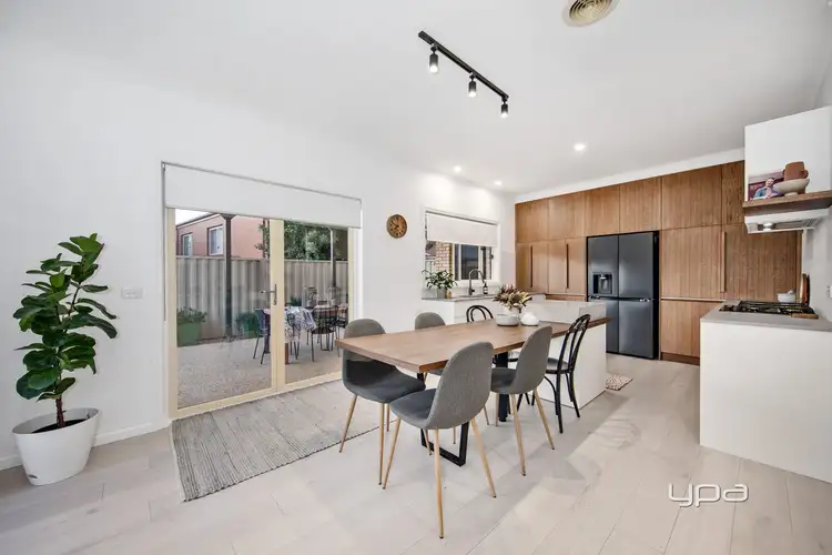 Sixth view of Homely house listing, 15 Cotteridge Place, Caroline Springs VIC 3023