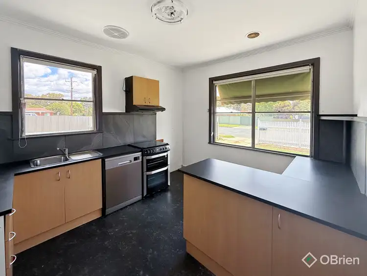 Second view of Homely house listing, 8 Margaret Street, Wodonga VIC 3690